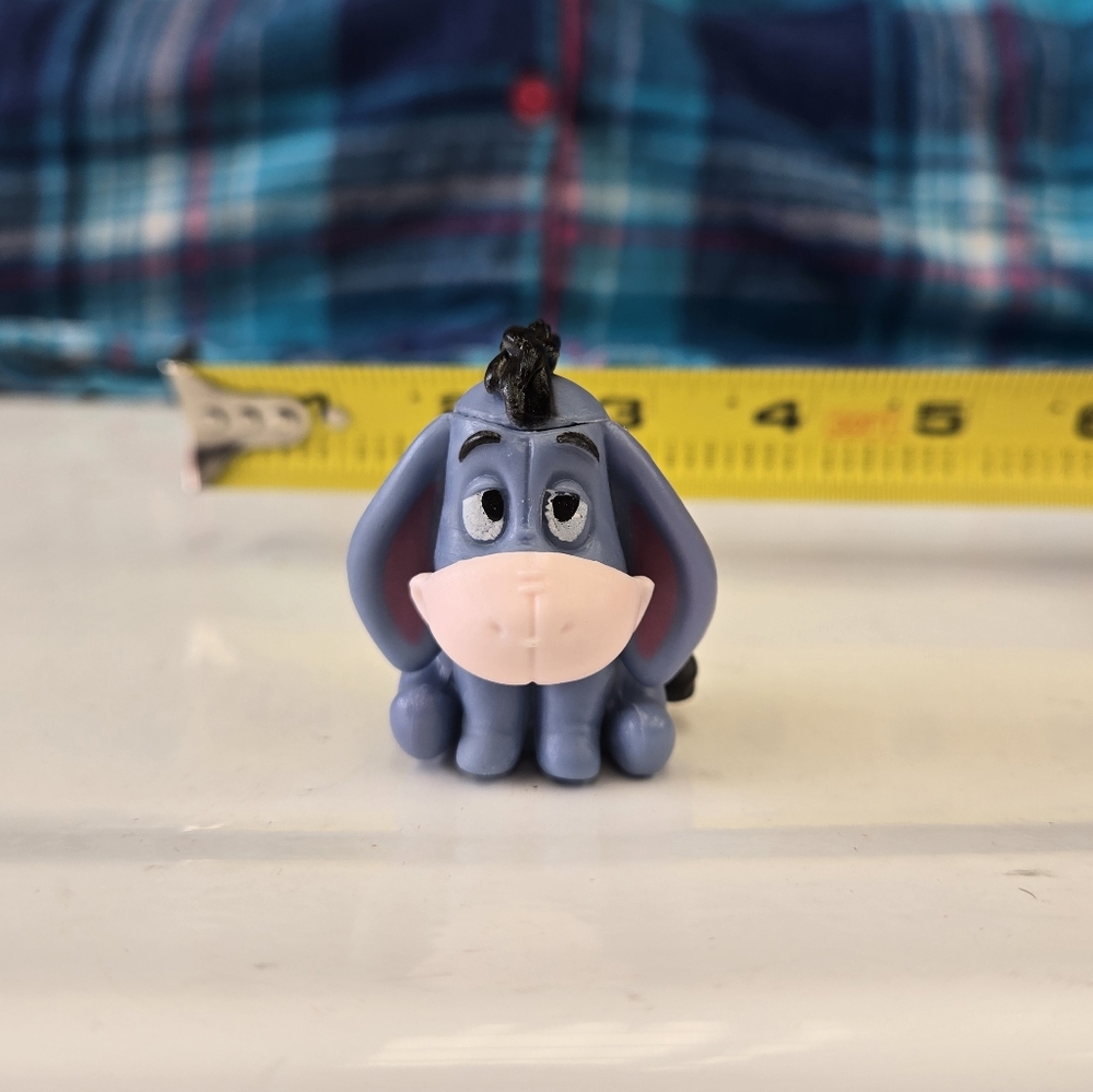 🍒🍒 Winnie-the-Pooh: Eeyore Mini Figurine